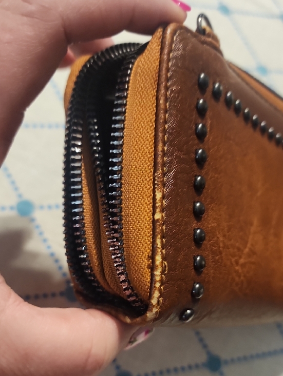 Black Floral Leaf Crossbody Sling Bag - Picture 4 of 9